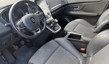 Occasion à vendre : Renault voiture blanc nacré/noir etoilé essence 1.3 tce 140ch techno 7 places Reunion