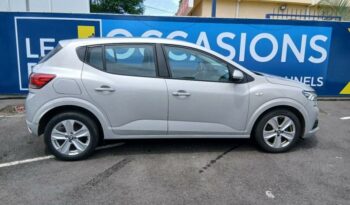 Occasion vehicule Reunion Dacia manuelle en vente à La Réunion.