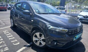 Image illustrative Berline occasion climatisation blanc Reunion à saisir.