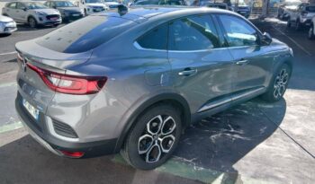 Reunion auto occasion Arkana 2022 1.6 e-tech hybride 145ch intense pas chère.
