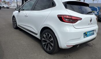 Occasion à vendre : Renault voiture blanc essence tce 90ch limited bva x-tronic Reunion