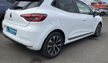 Reunion auto occasion Clio 2022 tce 90ch limited bva x-tronic pas chère.