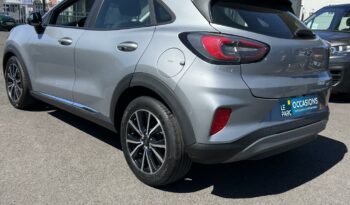Occasion à vendre : Ford voiture gris solar métallisée essence/micro-hybride ecoboost 125ch s&s mhev titanium Reunion