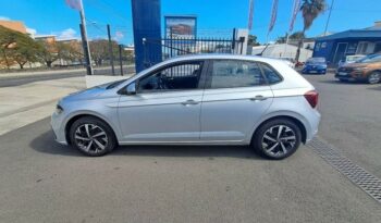 Polo occasion Reunion 1.0 tsi 110ch life dsg7, modèle 2022 à vendre.