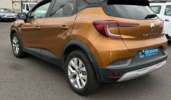 Occasion à vendre : Renault voiture orange atacama/noir etoile essence/micro-hybride 1.3 tce 140ch  zen Reunion