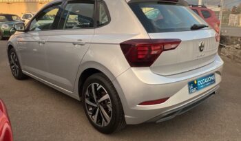 Occasion à vendre : Volkswagen voiture gris essence 1.0 tsi 110ch life business dsg7 Reunion