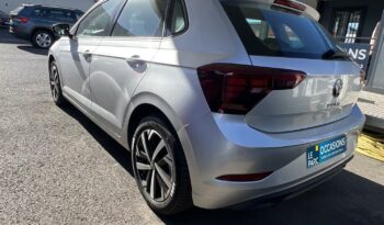 Occasion à vendre : Volkswagen voiture gris essence 1.0 tsi 110ch life dsg7 Reunion