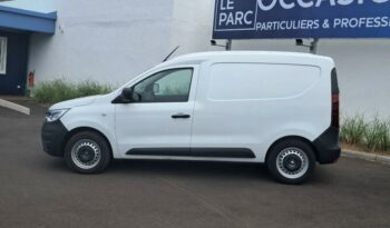 Express Van occasion Reunion 1.5 blue dci 95ch generique, modèle 2022 à vendre.