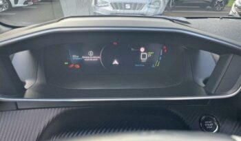 Occasion à prix réduit chez Renault-renault Saint Pierre : Vente berline 2022, berline à La Reunion.