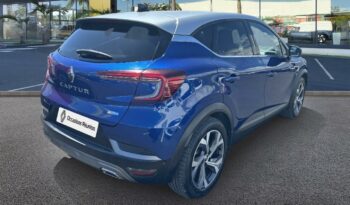 Captur occasion Reunion 1.6 e-tech hybride 145ch rs line, modèle 2022 à vendre.
