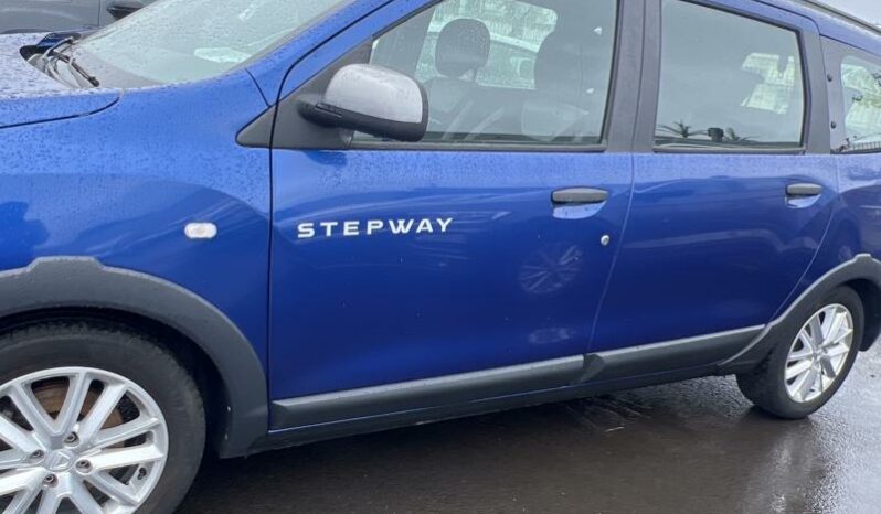 DACIA Lodgy 1.5 Blue dCi 115ch Stepway 7 places E6D-Full complet