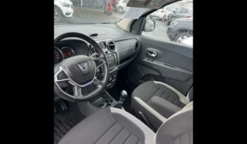 Occasion 974 : Découvrez la version 1.5 blue dci 115ch stepway 7 places e6d-full Dacia 2022, Reunion.