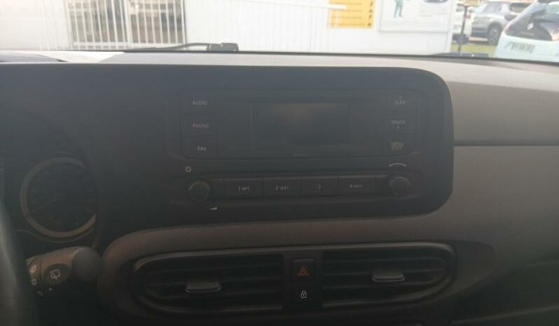 HYUNDAI i10 1.0 67ch ECO Initia complet