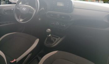Occasion à vendre : Hyundai voiture vert essence 1.0 67ch eco initia Reunion