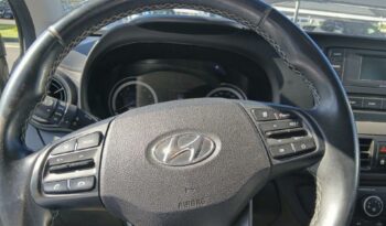 Occasion à prix réduit chez Renault-renault Le Port : Vente petite voiture/citadine 2022, petite voiture/citadine à La Reunion.