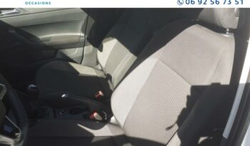 Image illustrative Berline occasion climatisation blanc pur Reunion à saisir.