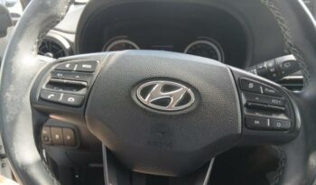 Occasion à prix réduit chez Renault-renault Le Port : Vente berline 2022, berline à La Reunion.
