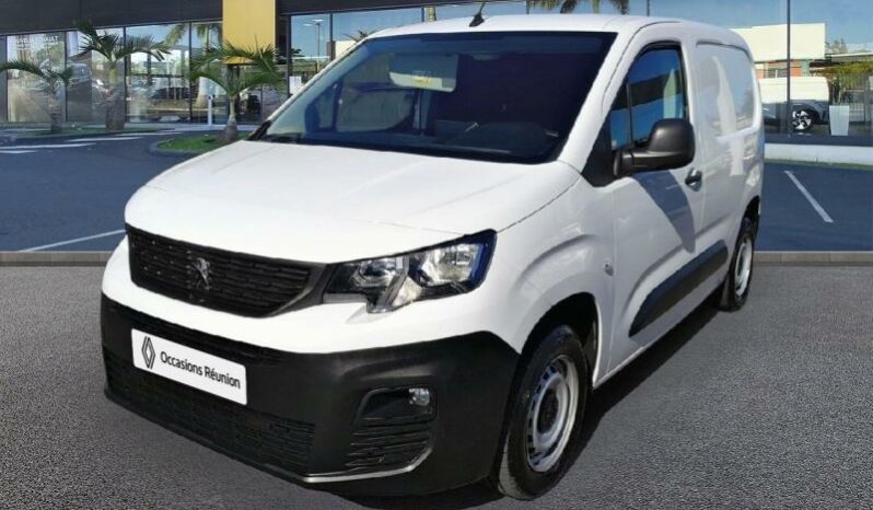 Vente Peugeot Partner m 650kg bluehdi 100ch s&s cabine multiflex 3 places pack asphalt connect Renault-renault Saint Pierre, La Reunion.