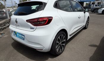 Reunion auto occasion Clio 2022 1.6 e-tech hybride 145ch evolution pas chère.