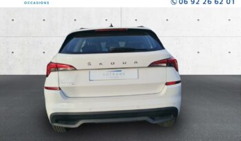 Kamiq occasion Reunion 1.0 tsi 95ch active, modèle 2022 à vendre.