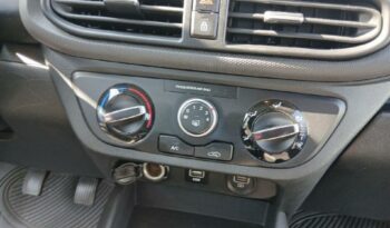 Occasion à prix réduit chez Renault-renault Le Port : Vente petite voiture/citadine 2022, petite voiture/citadine à La Reunion.