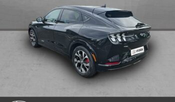 Occasion à vendre : Ford voiture noir electrique 351ch extended range 99kwh premium awd Reunion