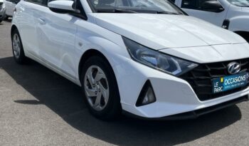 Image illustrative Berline occasion climatisation polar white Reunion à saisir.