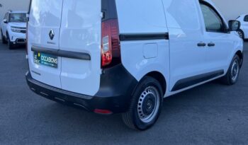 Reunion auto occasion Express Van 2022 1.5 blue dci 95ch generique pas chère.