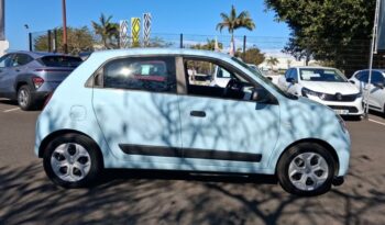 Occasion à prix réduit chez Renault-renault Saint Pierre : Vente petite voiture/citadine 2022, petite voiture/citadine à La Reunion.