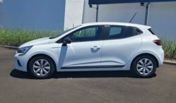 Clio occasion Reunion tce 90ch essentiel, modèle 2022 à vendre.