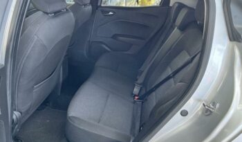 Image illustrative Berline occasion climatisation gris platine Reunion à saisir.