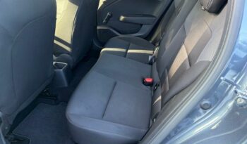 Image illustrative Berline occasion climatisation gris titanium Reunion à saisir.