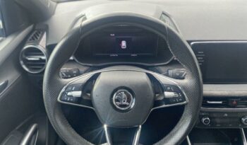 Occasion à prix réduit chez Renault-renault Saint Pierre : Vente berline 2022, berline à La Reunion.