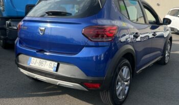 Reunion auto occasion Sandero 2022 tce 90ch stepway essential pas chère.