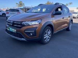 Vente Dacia Sandero 1.0 tce 90ch stepway essential Leparc-gbh Comptoir Des Isles, La Reunion.