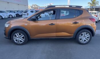 Sandero occasion Reunion 1.0 tce 90ch stepway essential, modèle 2022 à vendre.