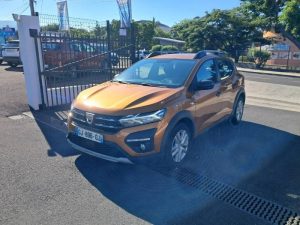 Vente Dacia Sandero tce 90ch stepway essential Leparc-gbh Comptoir Des Isles, La Reunion.
