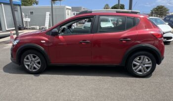 Sandero occasion Reunion tce 90ch stepway essential, modèle 2022 à vendre.