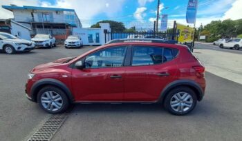 Sandero occasion Reunion tce 90ch stepway essential, modèle 2022 à vendre.