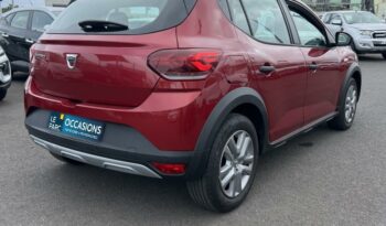 Reunion auto occasion Sandero 2022 tce 90ch stepway essential pas chère.
