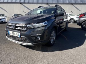 Vente Dacia Sandero tce 90ch stepway essential Leparc-gbh Comptoir Des Isles, La Reunion.
