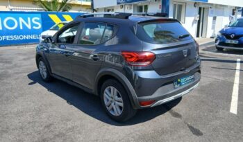 Sandero occasion Reunion tce 90ch stepway essential, modèle 2022 à vendre.