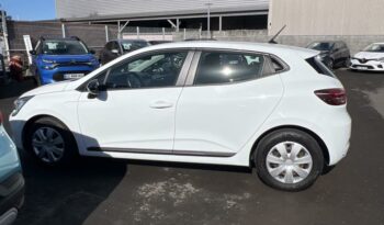 Clio occasion Reunion 1.5 blue dci 100ch carplay, modèle 2022 à vendre.