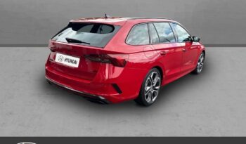 Occasion à vendre : Skoda voiture rouge velvet métallisée premium essence 2.0 tsi 245ch rs dsg7 euro6d-ap Reunion