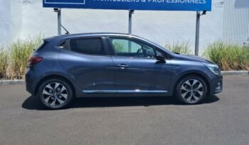 Occasion vehicule Reunion Renault rob simple embray en vente à La Réunion.