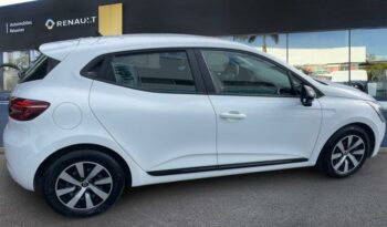 Clio occasion Reunion 1.5 blue dci 100ch evolution, modèle 2022 à vendre.