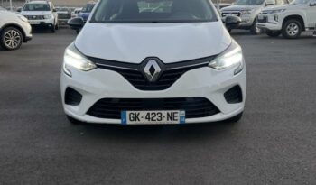 Photo Clio Réversible occasion 1.6 e-tech full hybrid 145ch equilibre ile Reunion.