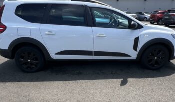 Occasion vehicule Reunion Dacia manuelle en vente à La Réunion.