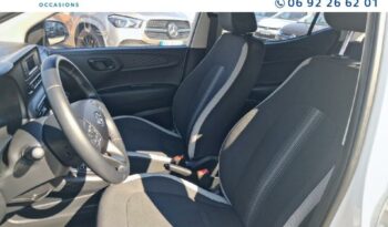 Image illustrative Berline occasion climatisation polar white Reunion à saisir.