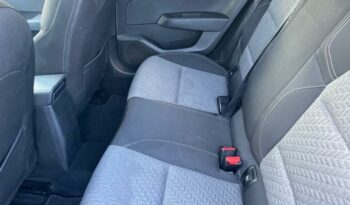 Image illustrative Berline occasion climatisation gris platine Reunion à saisir.